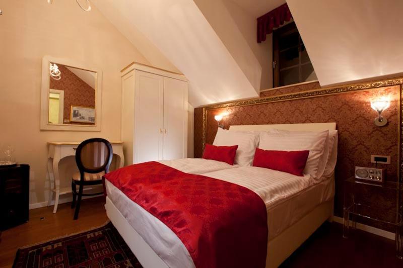 Hotel Actum Kranj Eksteriør billede