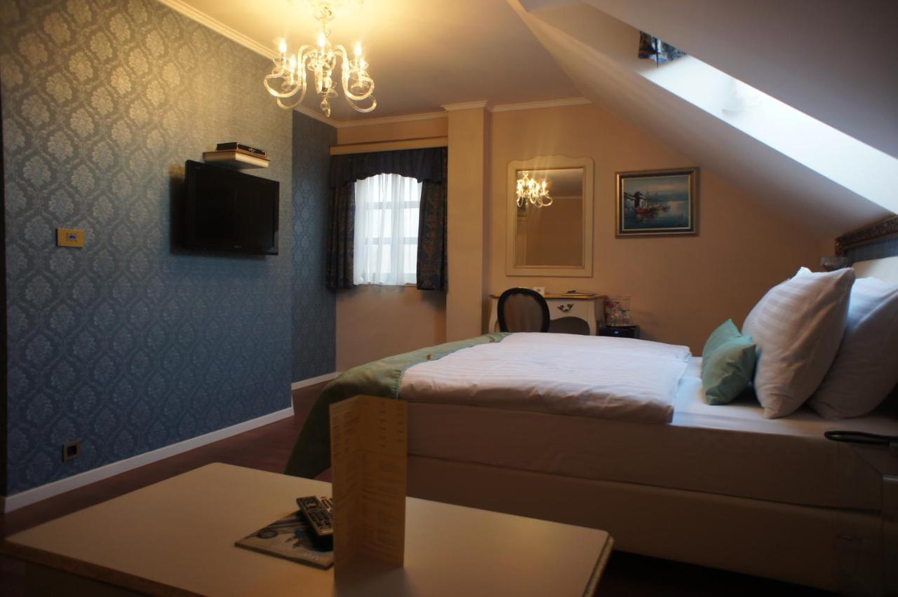 Hotel Actum Kranj Eksteriør billede