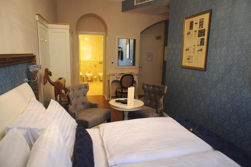 Hotel Actum Kranj Eksteriør billede